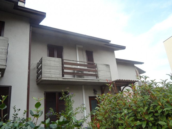 VILLA A SCHIERA Gorgonzola