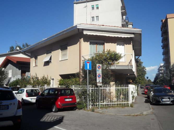 VILLA Cassina de Pecchi