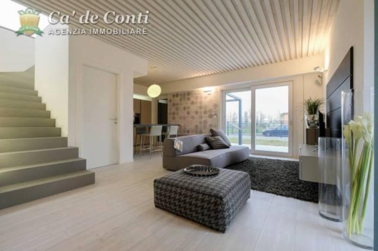 Nuova villa tutta su unico piano con solarium di 70 mq Bolgare