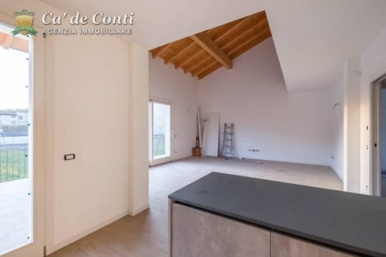 Villino indipendente classe A - 134 mq - Berzo San Fermo