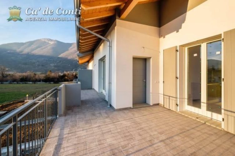 Villino di testa 160 mq classe A Berzo San Fermo