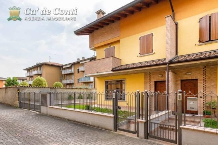 Villa pronta consegna Calcinate