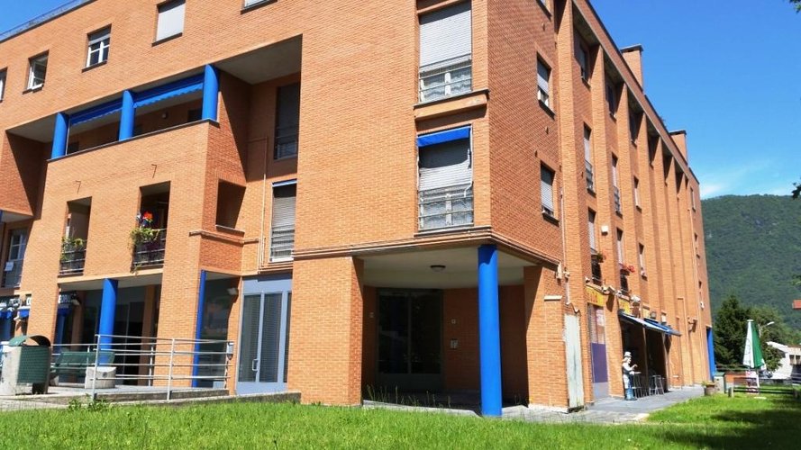 ATTIVITA'/LIC.COMMERCIALE Garlate