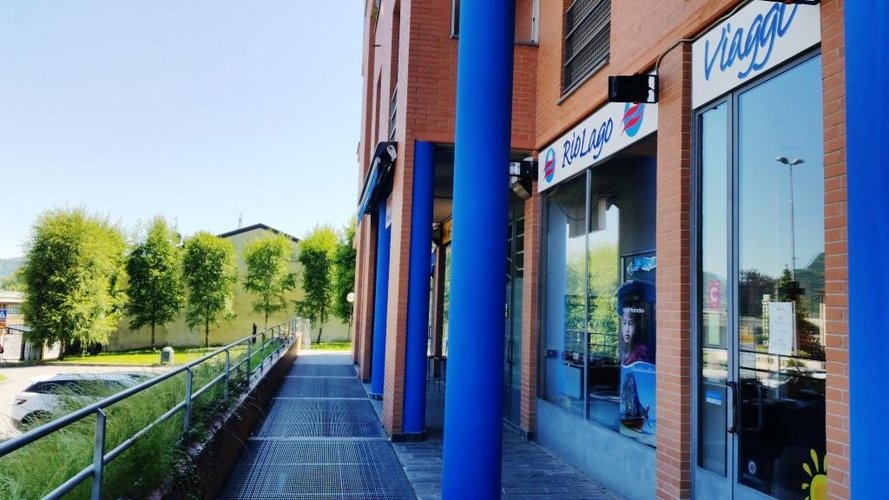 ATTIVITA'/LIC.COMMERCIALE Garlate