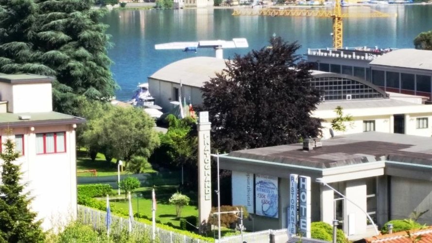 ATTIVITA'/LIC.COMMERCIALE Garlate