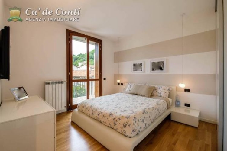 Attico con vista sulle colline Bagnatica