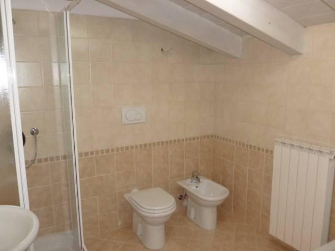 Villa a Schiera Onore