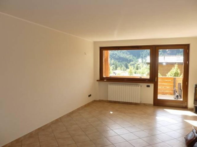 Villa a Schiera Onore