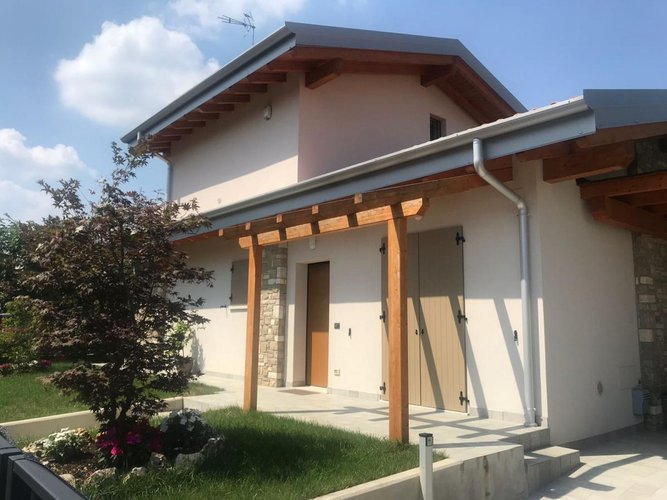 VILLA Rodengo-saiano