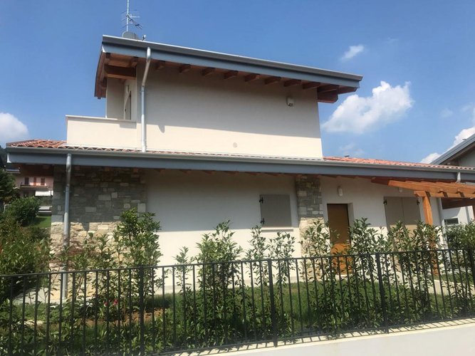 VILLA Rodengo-saiano