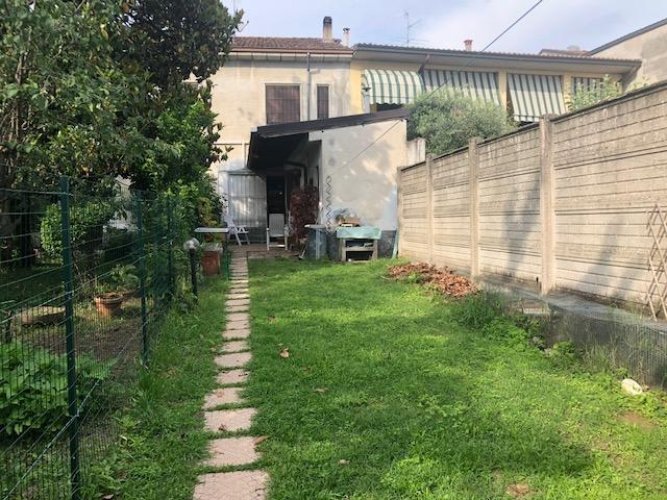 CASA INDIPENDENTE Ospedaletto lodigiano