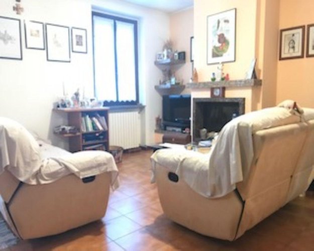 VILLA Castiraga vidardo