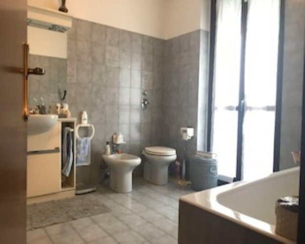 VILLA Castiraga vidardo