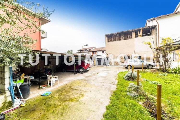 Cascina - Due trilocali Dalmine