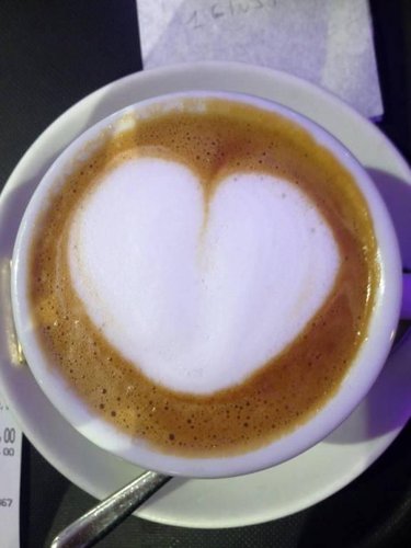 BAR GELATERIA, adiacente GORGONZOLA. Gorgonzola