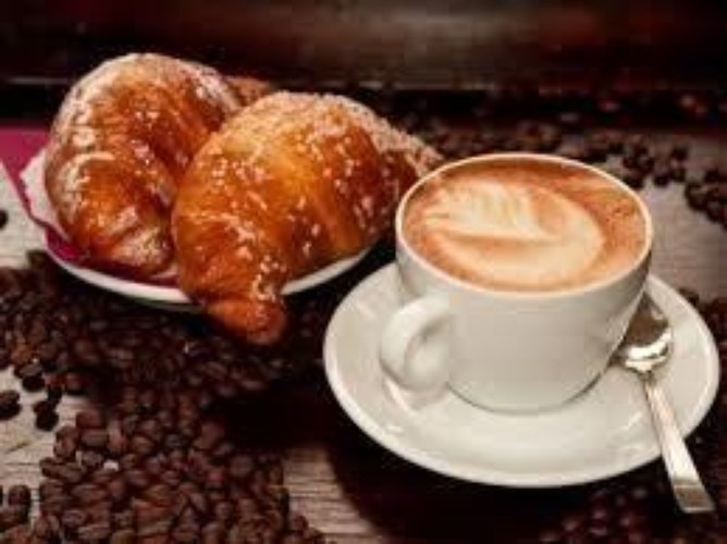 BAR GELATERIA, adiacente GORGONZOLA. Gorgonzola