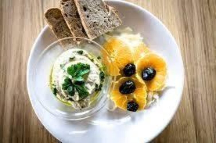 RISTORANTE, CEDESI A ROVELLASCA ottima posizione. Rovellasca