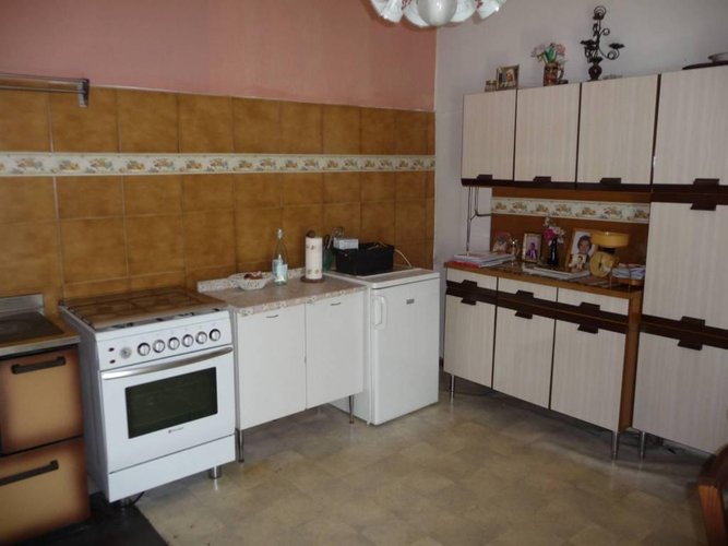 Porzione di casa da ristrutturare - Vattaro 