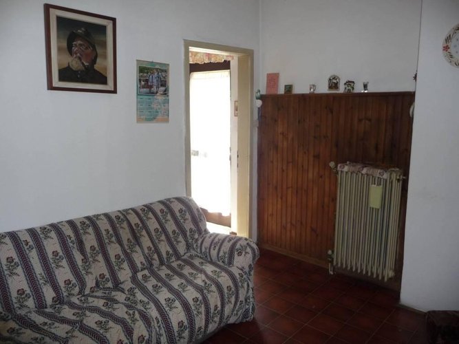 Porzione di casa da ristrutturare - Vattaro 