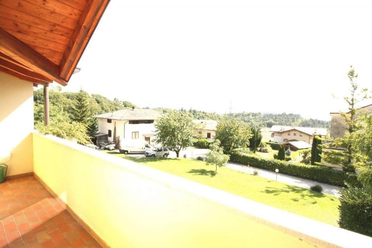 Splendida schiera di testa - Monte Terlago 