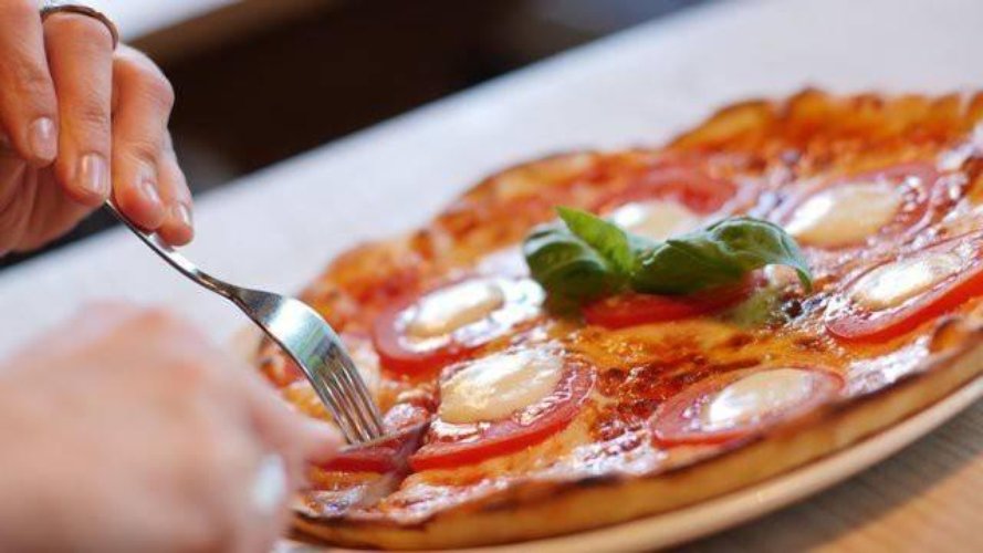 RISTORANTE PIZZERIA, adiacente VIMERCATE in ottima posizione Vimercate