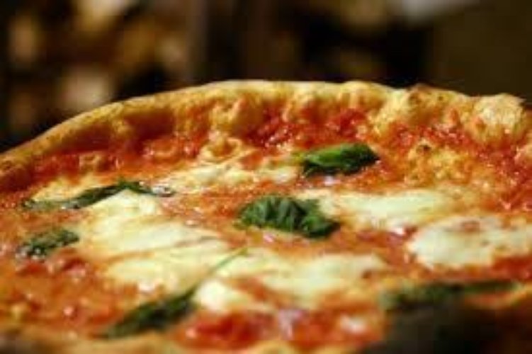 PIZZERIA ASPORTO con cucina attrezzata a VIMERCATE in ottima Vimercate