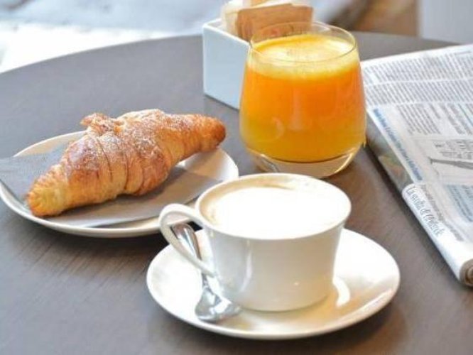 BAR TAVOLA FREDDA, adiacente VILLASANTA ottima posizione. In Villasanta