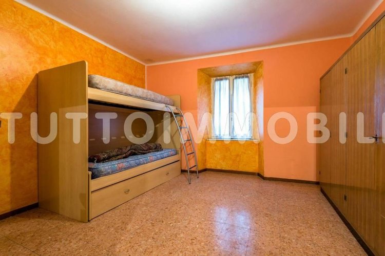 Albino Pentalocale Albino