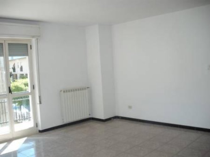 APPARTAMENTO ampio DA RINFRESCARE Bergamo