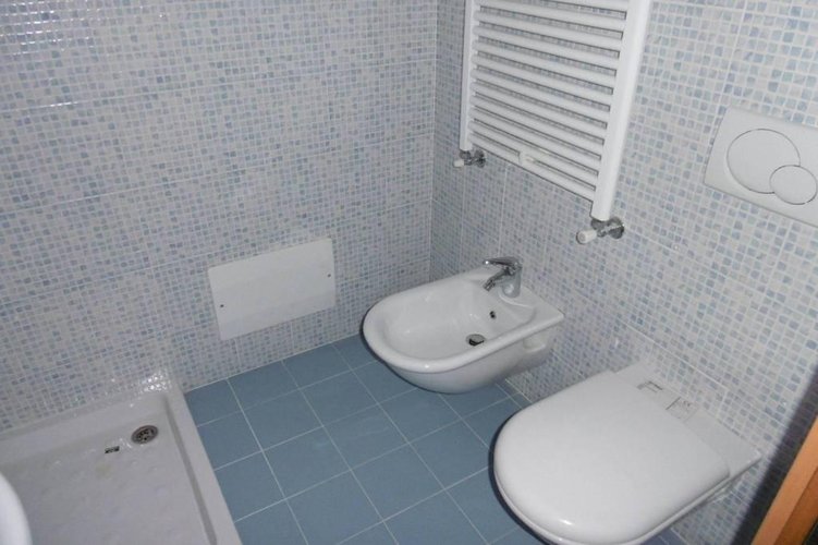 ABITAZIONE CON UFFICIO/STUDIO INSIEME Bergamo