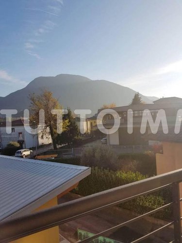 QUADRILOCALE SENZA SPESE CONDOMINIALI IN CLASSE A+ Albino