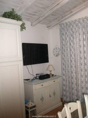 Splendida villetta ad angolo indipendente su tre 