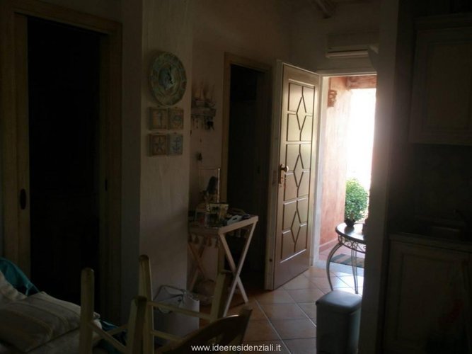 Splendida villetta ad angolo indipendente su tre 