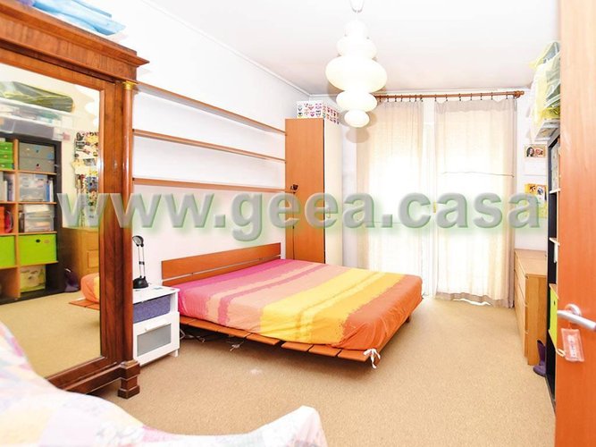 Quadrilocale silenzioso zona Isola Milano