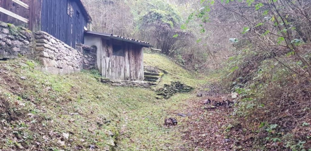 CLUSONE BAITA CON TERRENO Clusone