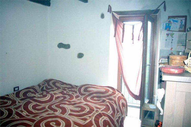 CAPIZZONE - Porzione Centrale di Casa Capizzone