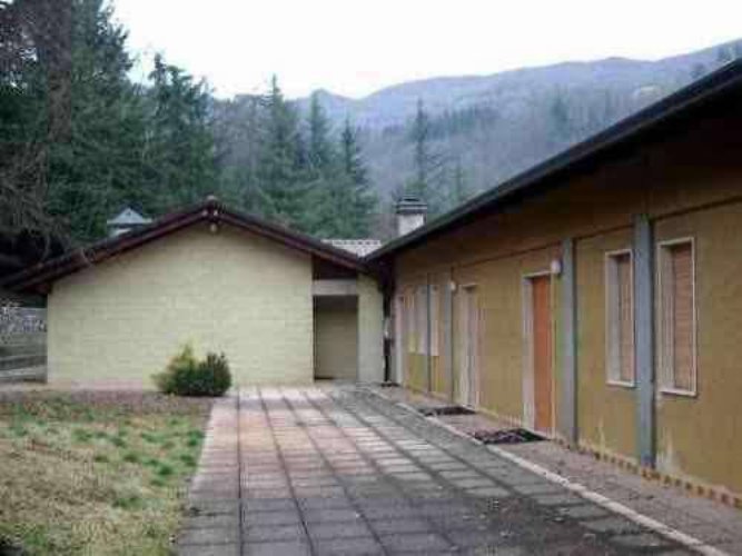 Con enorme parco Capizzone