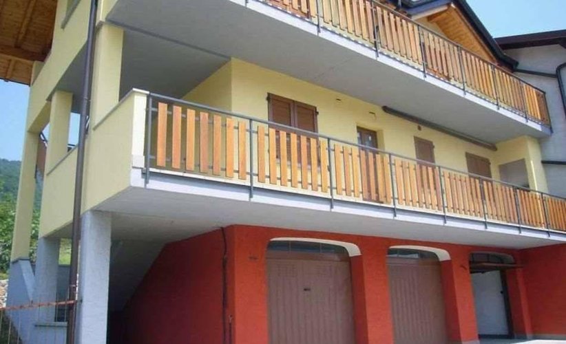 TRILOCALE in villa quadrifamiliare Capizzone