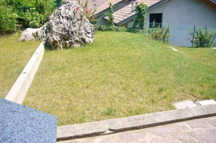 TRILOCALE in villa quadrifamiliare Capizzone