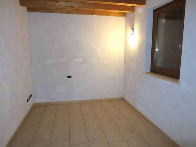 Casa indipendente Sant'Omobono Terme