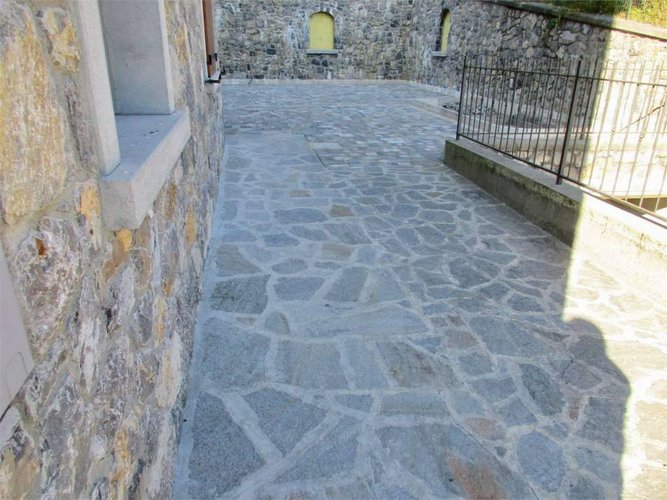 Casa indipendente Sant'Omobono Terme