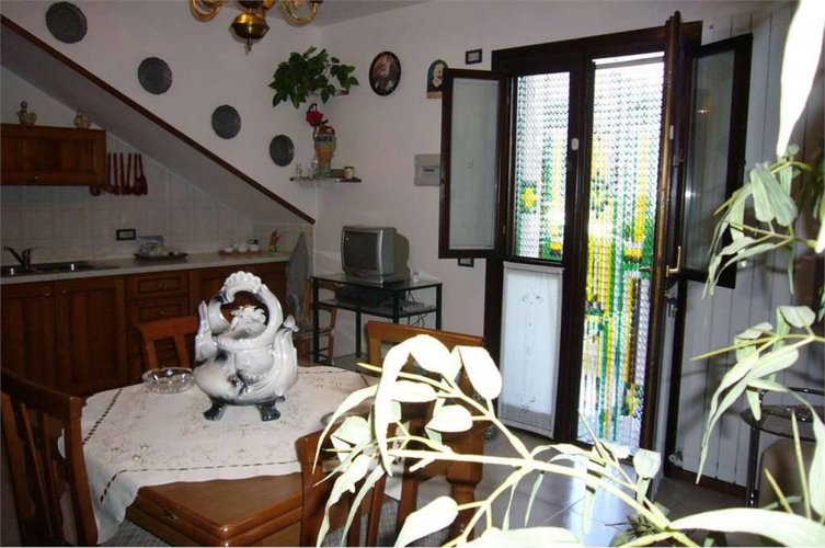 Indipendente, arredato, giardino privato Rota d'Imagna