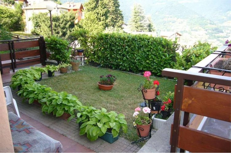 Indipendente, arredato, giardino privato Rota d'Imagna