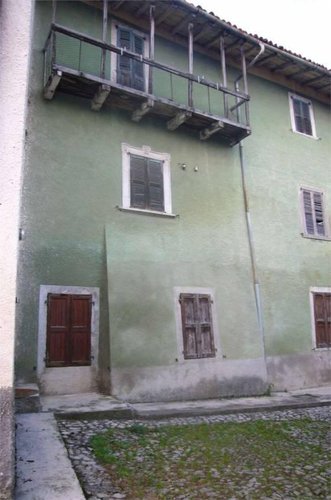 PORZIONE DI STABILE da ristrutturare Berbenno