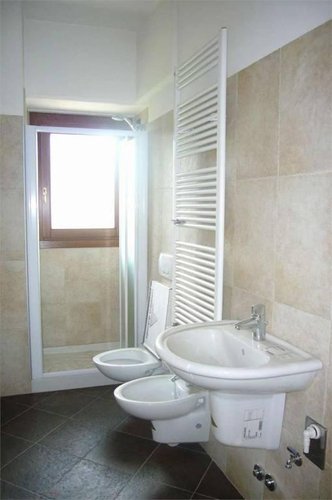 Ampio BILOCALE cucina abitabile separata Rota d'Imagna