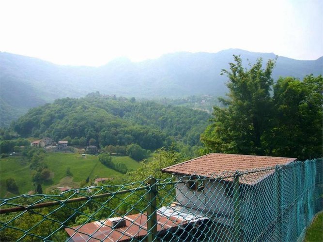 Ampio BILOCALE cucina abitabile separata Rota d'Imagna