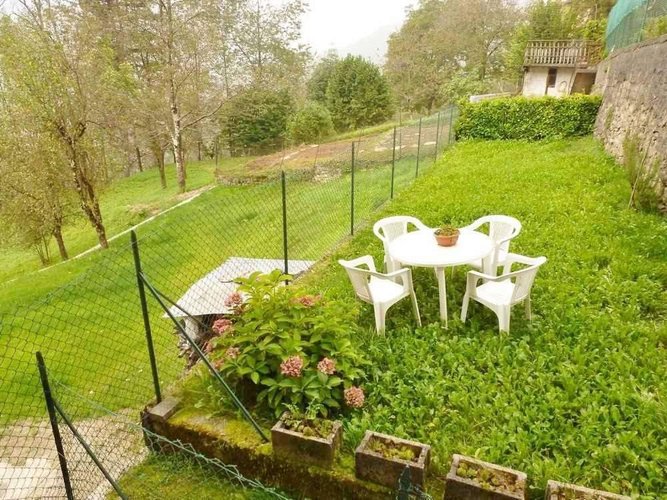 PORZIONE DI CASA indipendente Taleggio