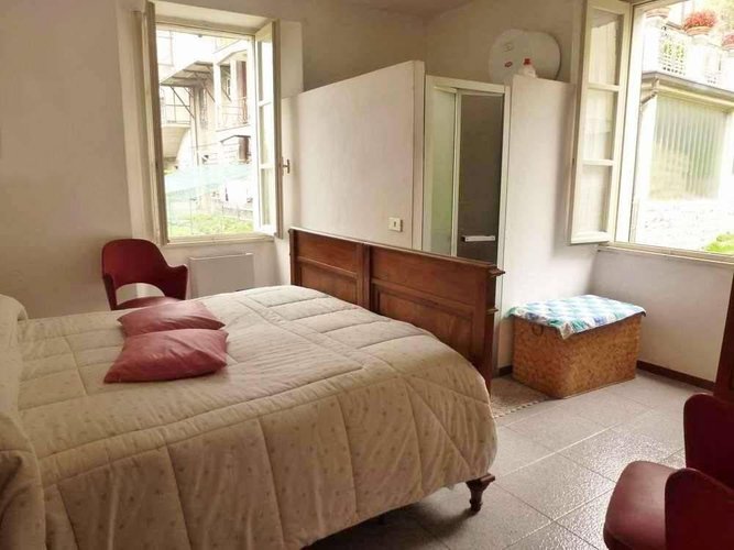 PORZIONE DI CASA indipendente Taleggio