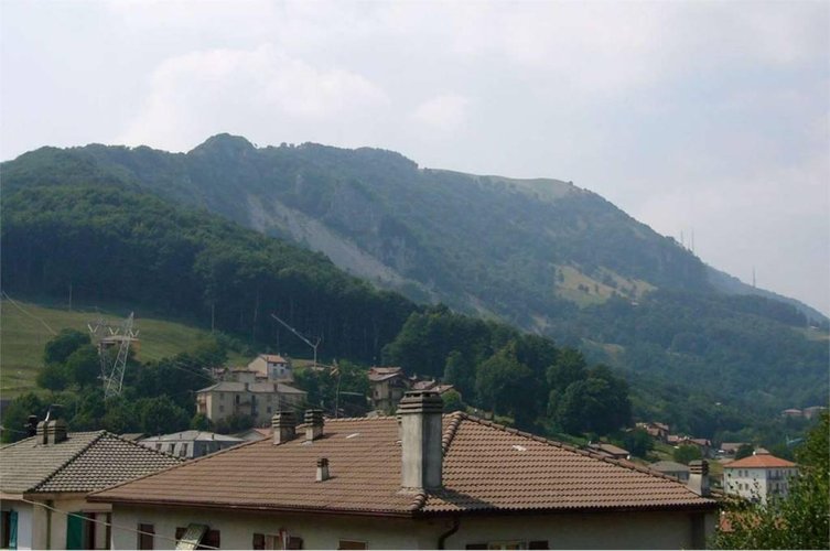 TRILOCALE panoramico Roncola