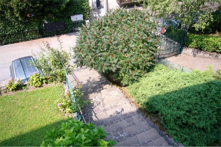 TRILOCALE panoramico Roncola